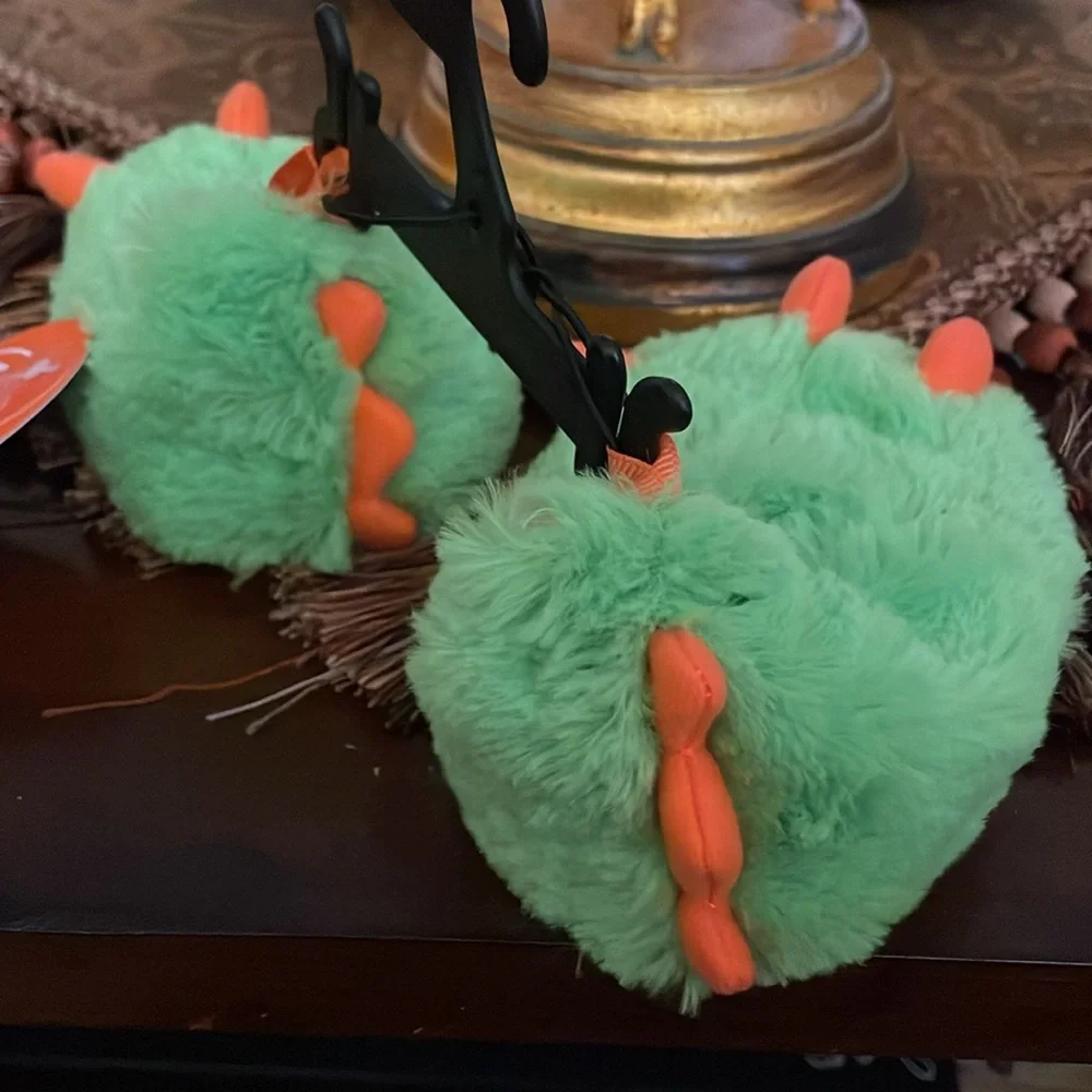 NWT Green & Orange Plush Monster house non skid bottoms house slippers Kids SZ 3